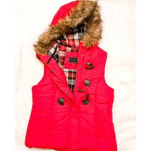 Love tree faux fur vest